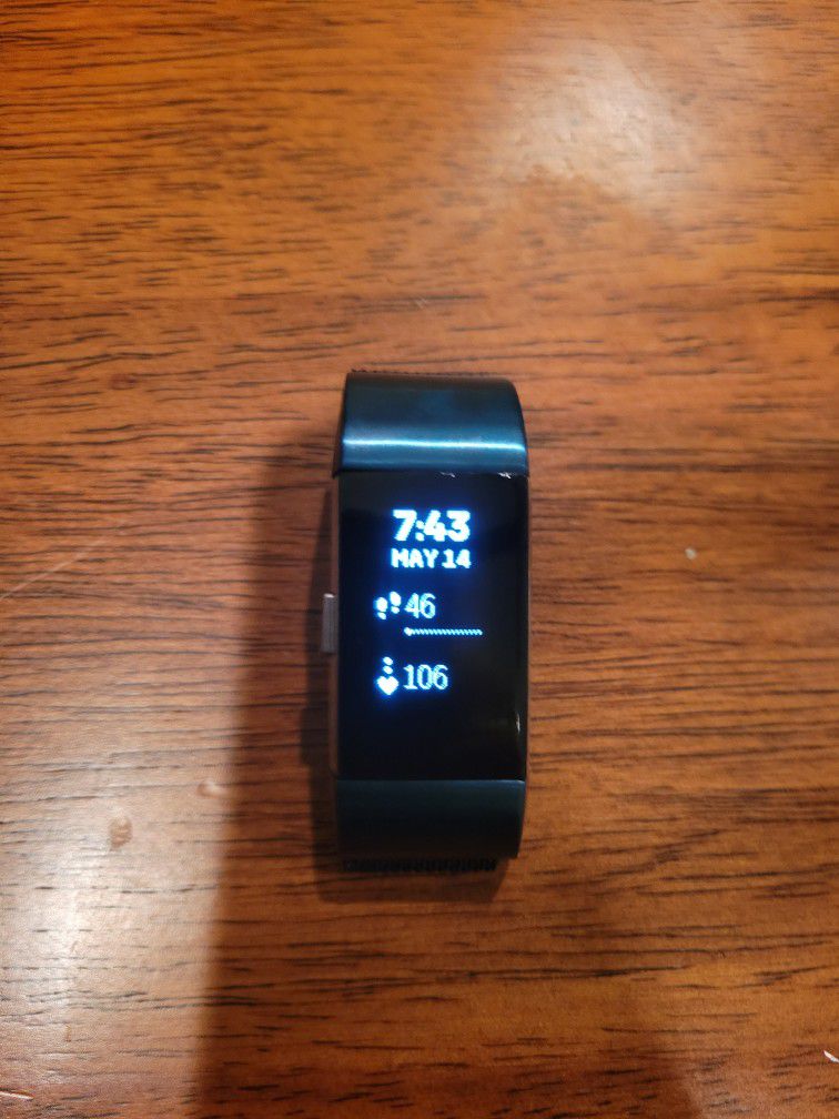 Fitbit Charge - With 2 bands