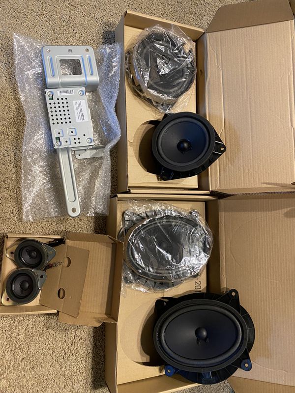 Speakers form a 2020 Toyota Tundra DBL cab for Sale in Tigard, OR - OfferUp