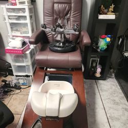 Pipeless Pedicure Chair 