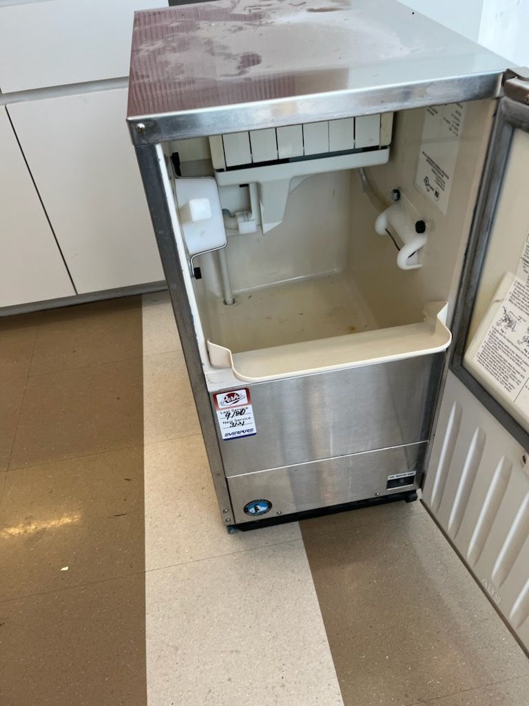 Hoshisaki Ice Maker