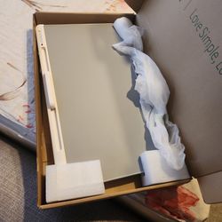 Multifunctional Folding Table