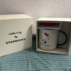 Starbucks Hello kitty mug NIB 