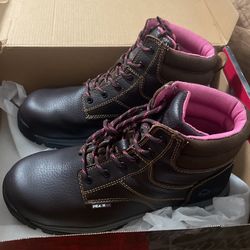 Wolverine Woman’s Boots Steel Toe