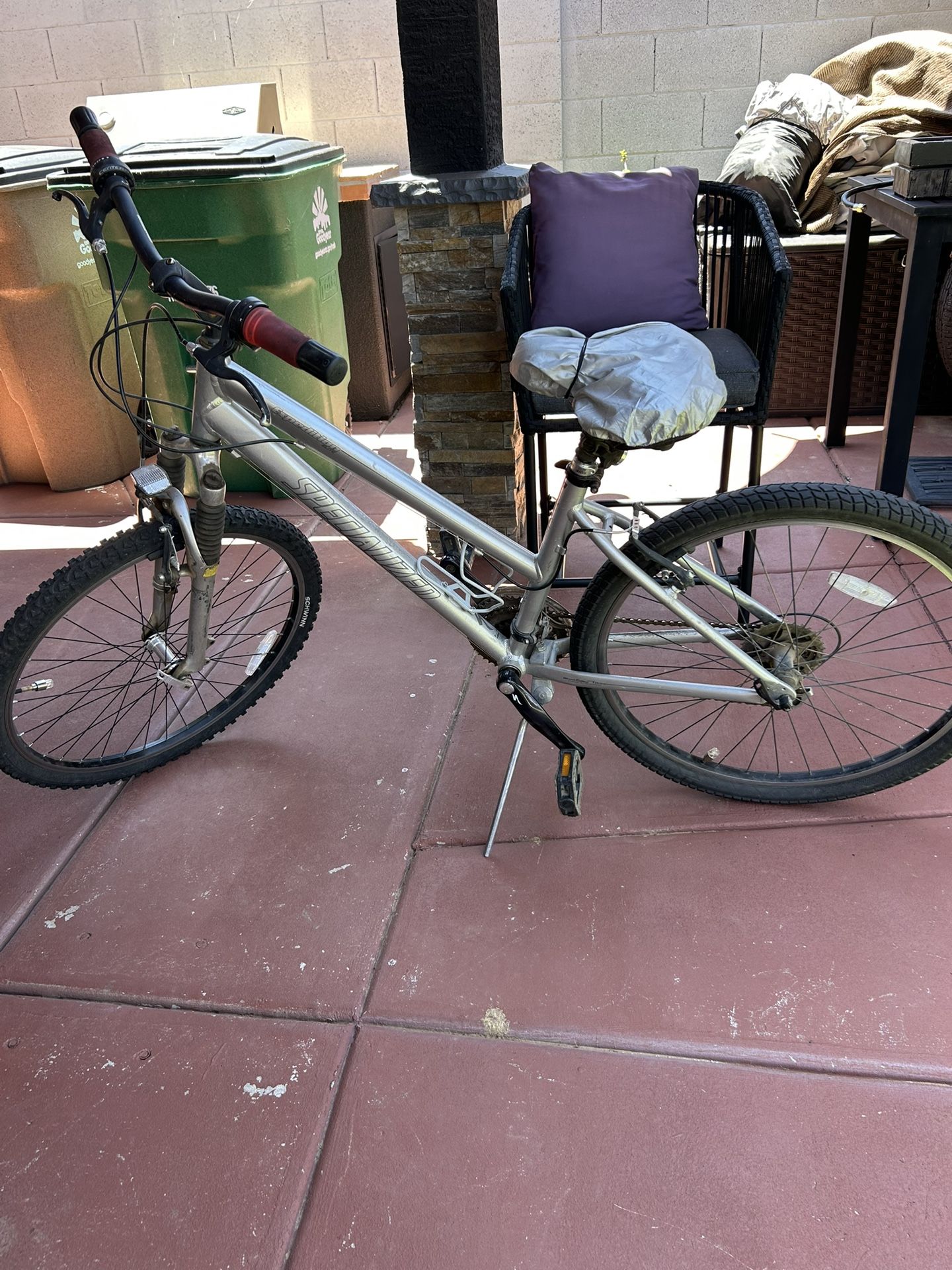 Bicycle Specialized Trail bike