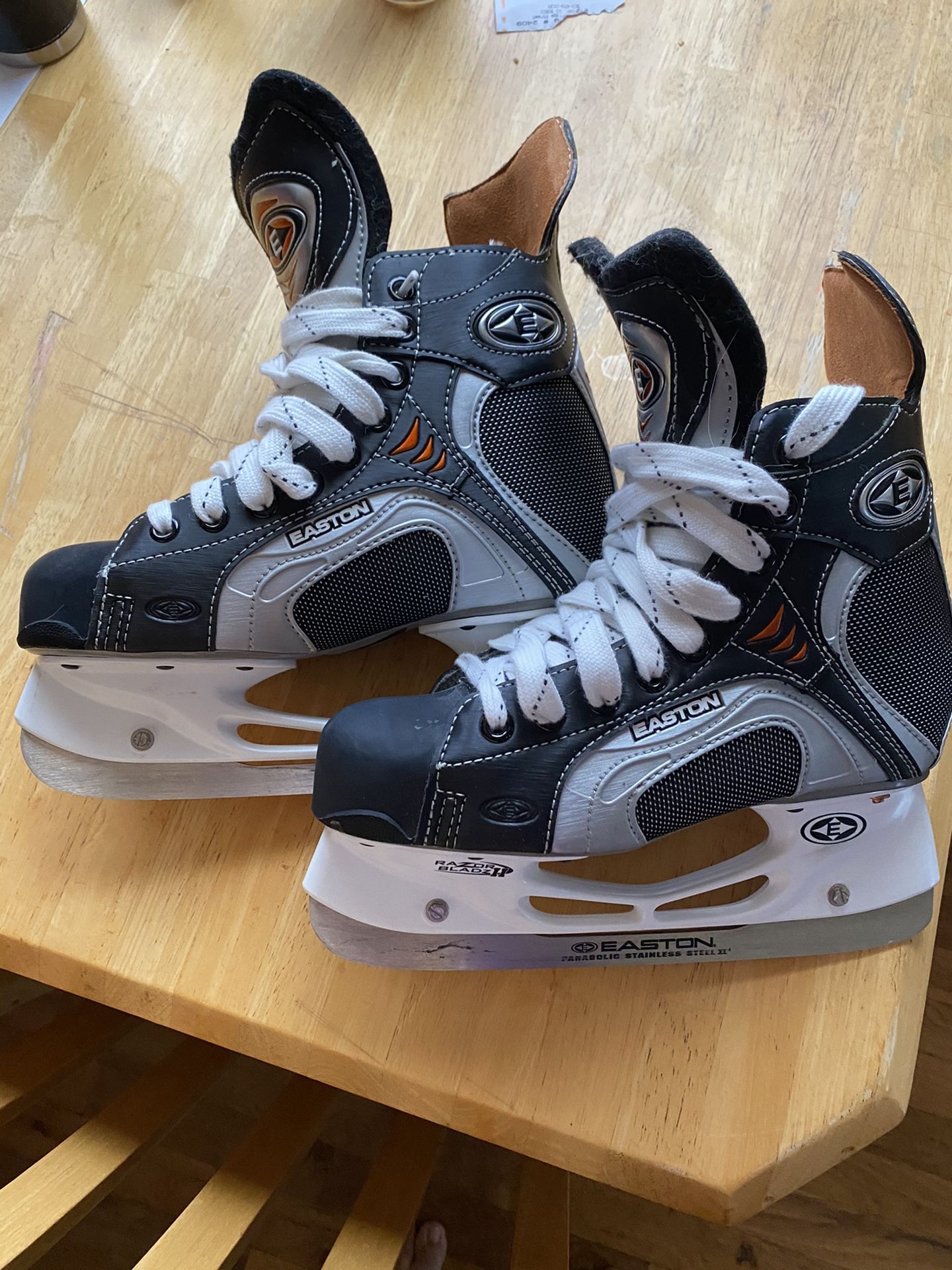 Size 6.5 ice hockey skates