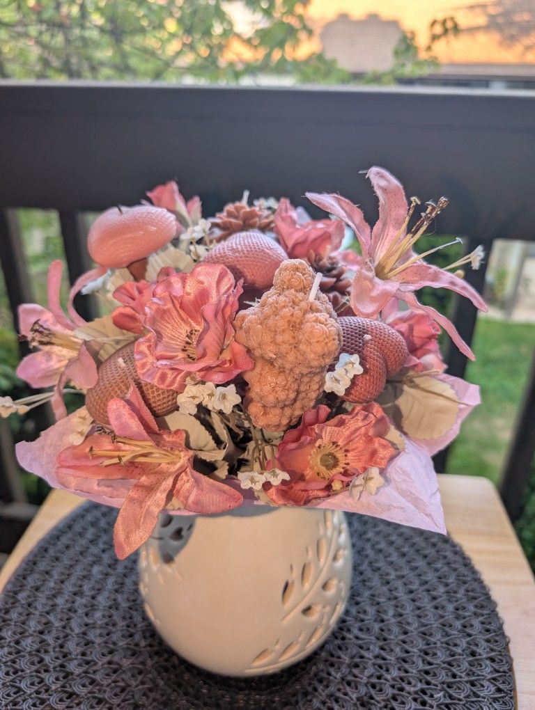 Bouquet with candle decor