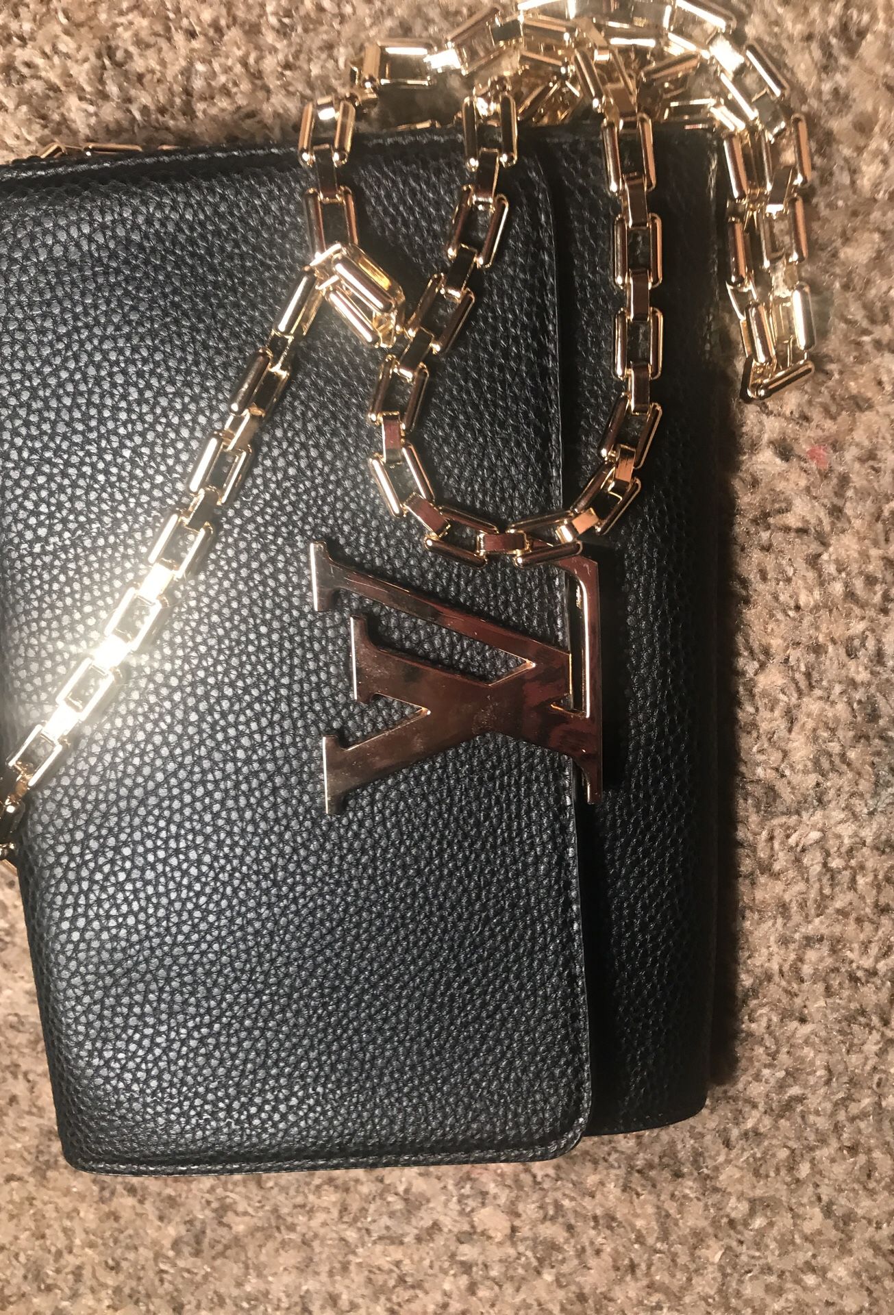 Small clutch cross over body purse
