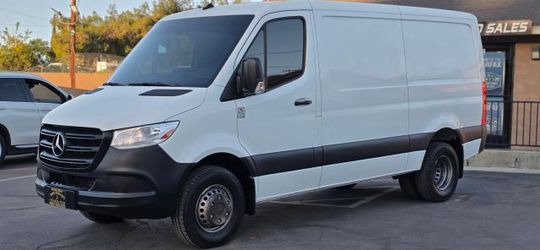 2019 Mercedes-Benz Sprinter 3500 XD Cargo
