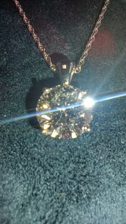 3.67ct Triple Excellent Round Cut Diamond 14kt White Gold Chain /Pendant (Never Worn)