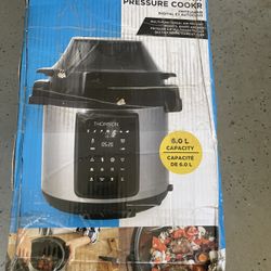 Thomson TFPC607 9-in-1 Pressure Cooker And  Air Fryer 