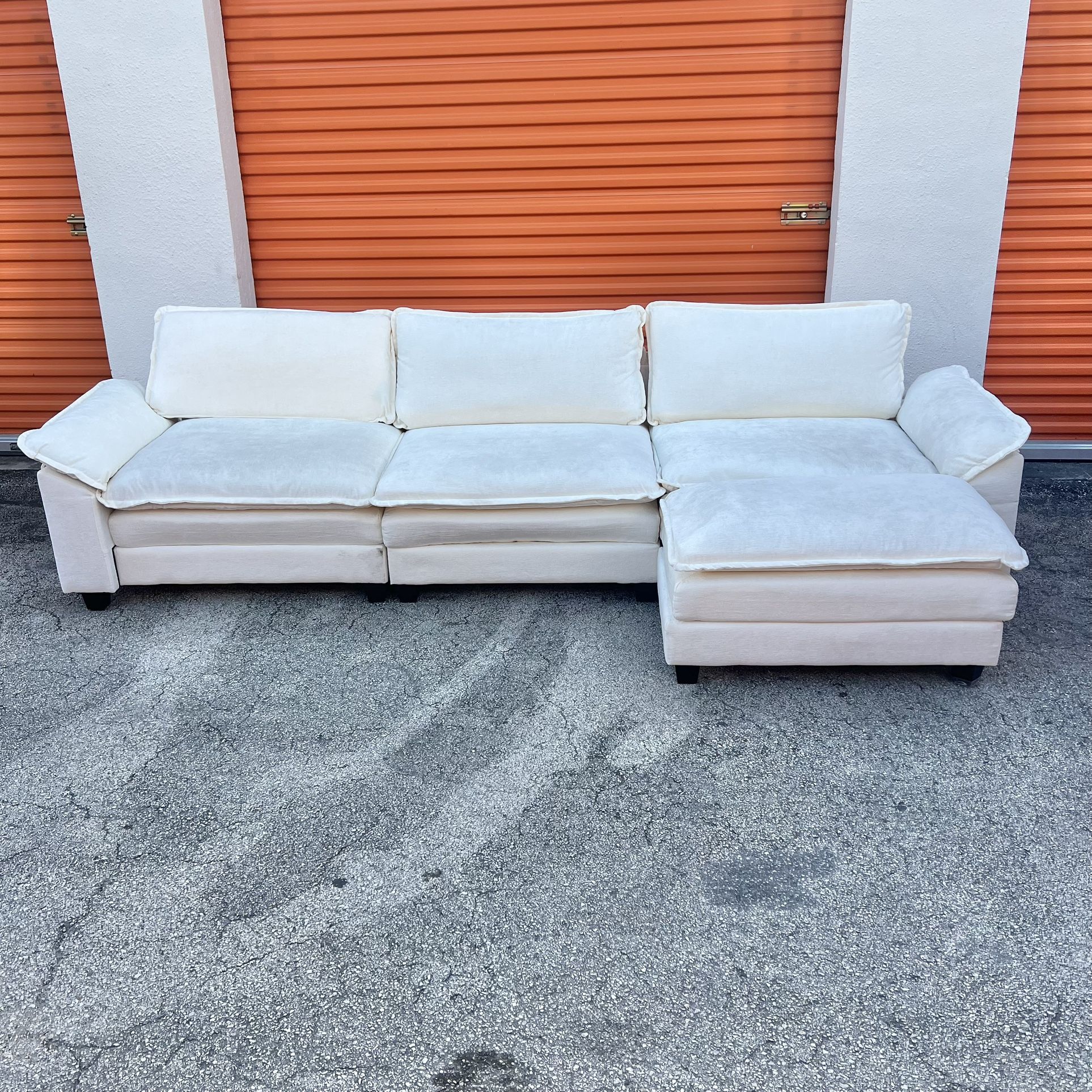 White Cloud Sectional Sofa Couch 🚛 SAME DAY DELIVERY!