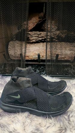 Nike Free RN Motion Flyknit