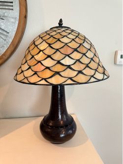 Meyda lighting Tiffany fish scale mini lamp