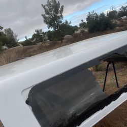 ARE Topper fits 8 foot bed very good condition