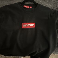 Supreme Crew Neck (FW22)