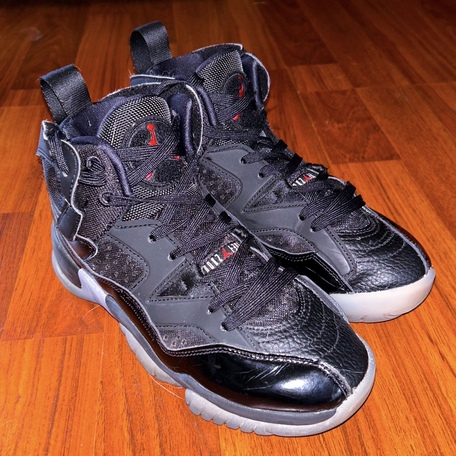 Nike Air Jordan Jumpman Two Trey “Raptors” Youth Shoes Size 4Y