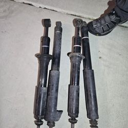 Toyota Tacoma Struts