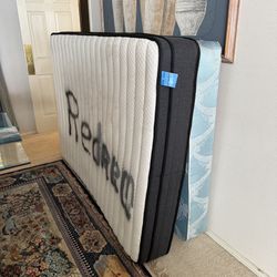 Full Mattress/full Box Spring 