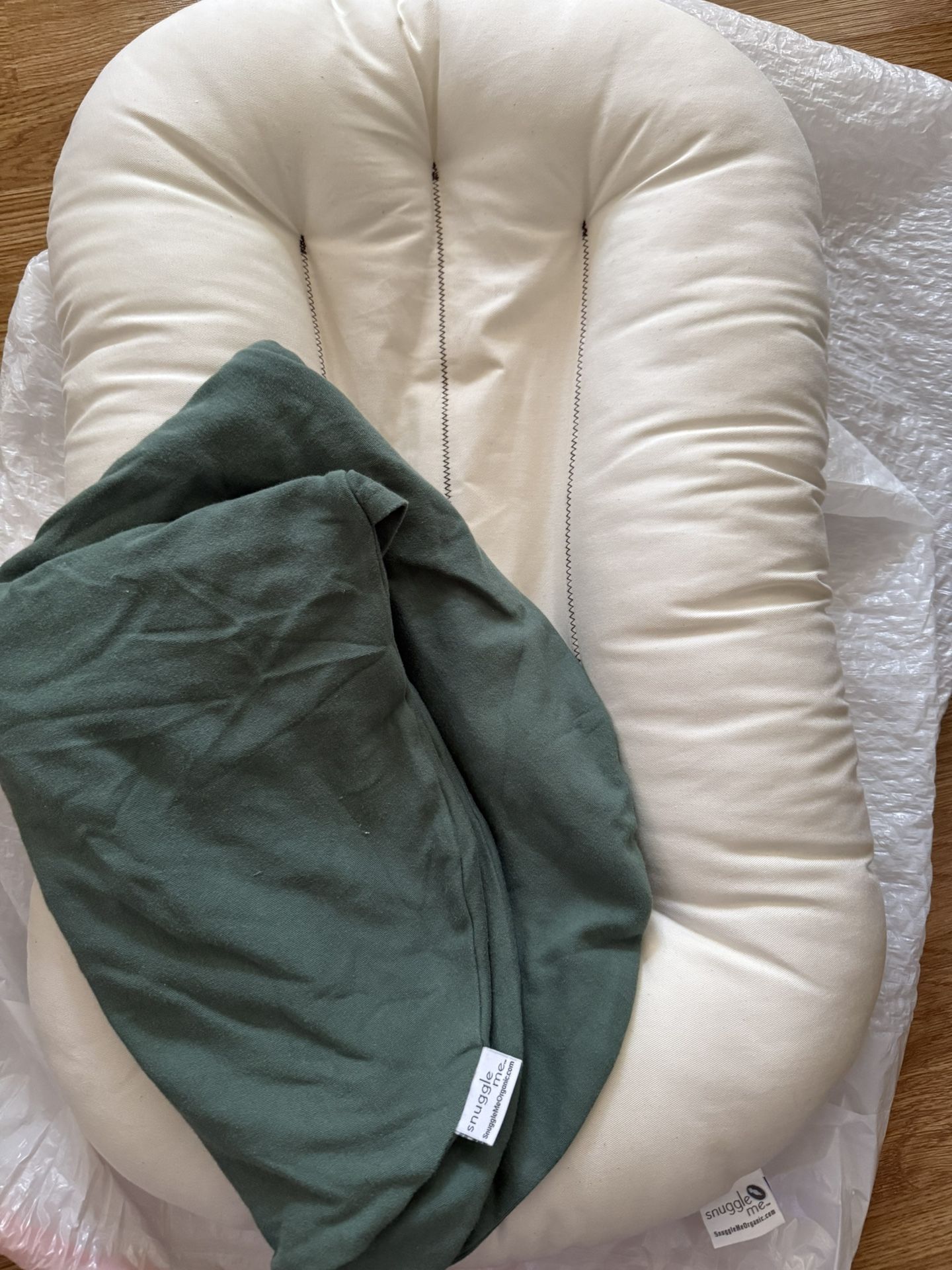 Snuggle Me Organic Lounger - Natural With Cover