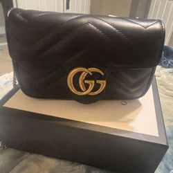 Calfskin Matelasse Super Mini GG Marmont Shoulder Bag Black