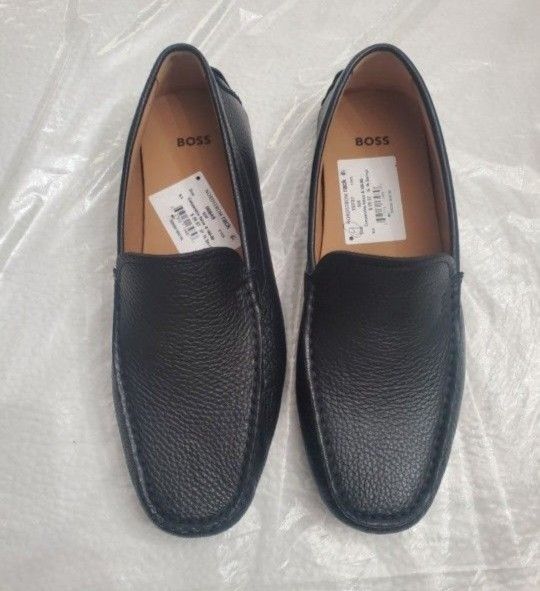 New BOSS Leather Loafers Size 9
