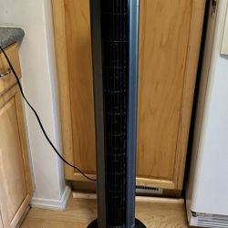 Lasko Oscillating Tower Fan With Remote
