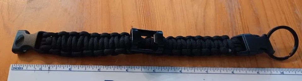Brand new paracord bracelet