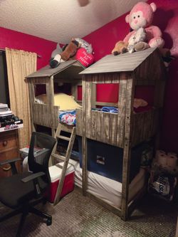 Bunk Bed- Log Cabin Style