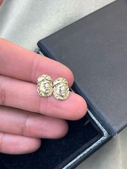 10k gold Jesus errings