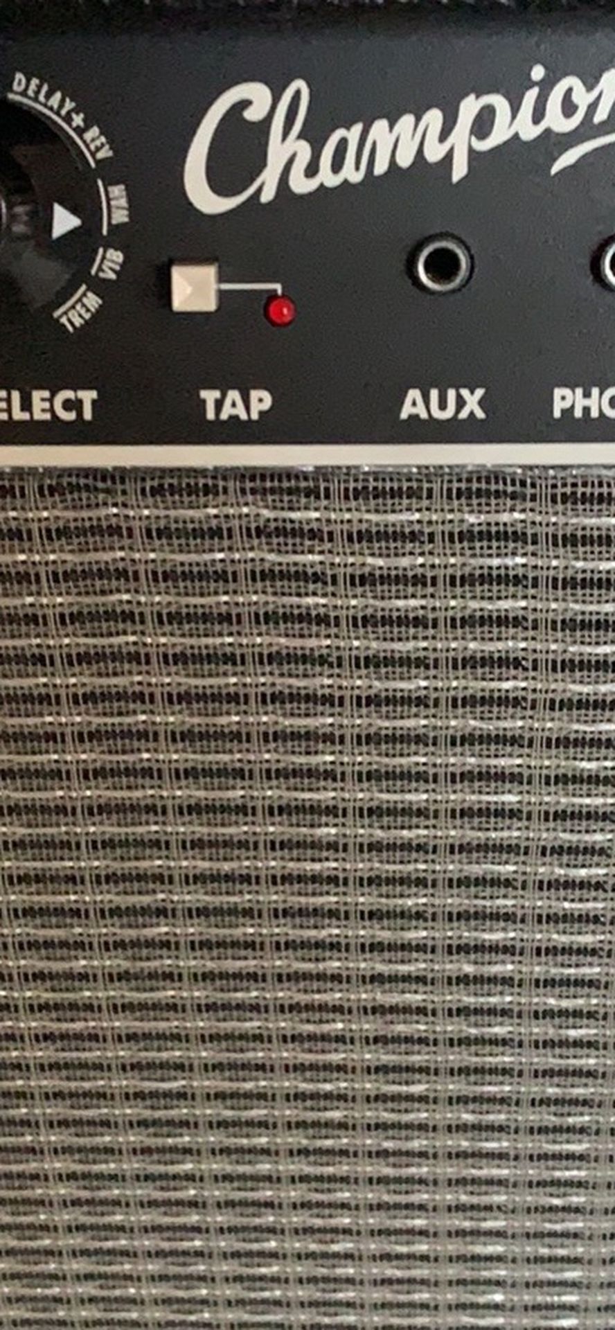 Fender Champion 40 Guitar Amplifier MINT