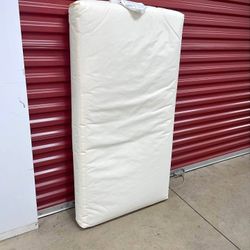 Lullaby Earth Waterproof Crib Mattress