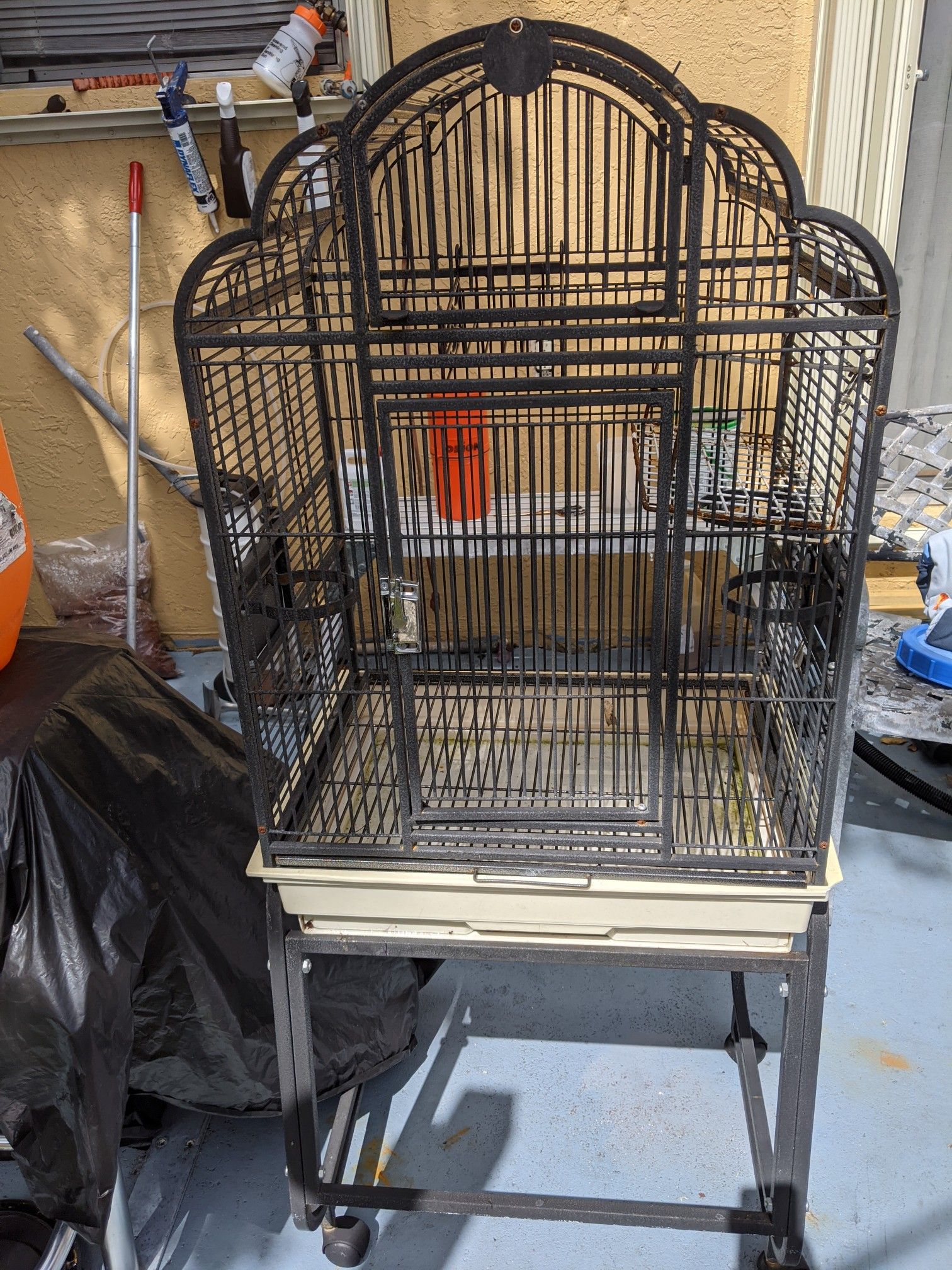 Medium size bird cage