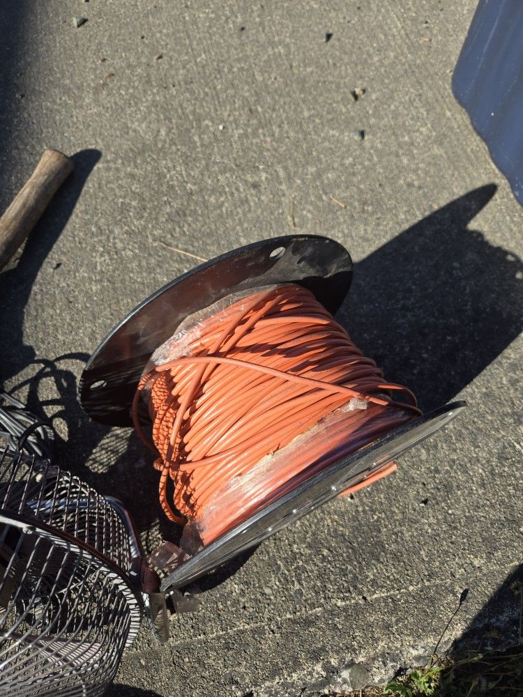 AWG-18 STR 16 600 VOLT 250FT-500FT