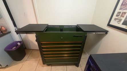 Snap on roll cart