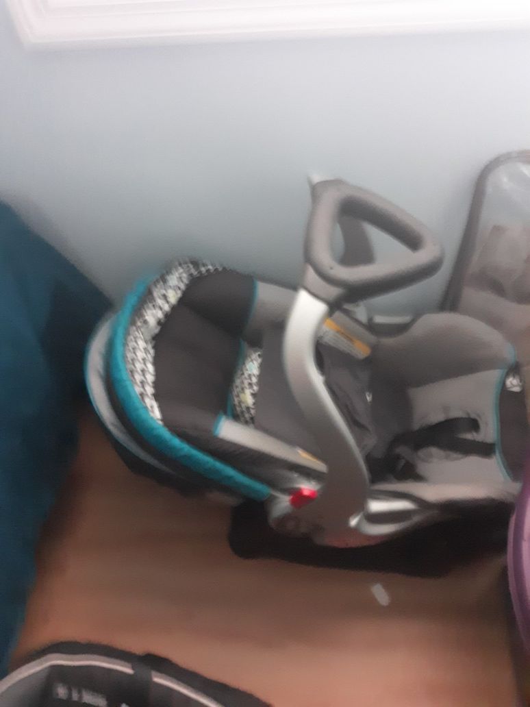 Baby trend car seats