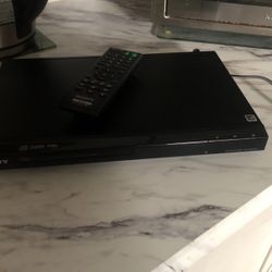 Sony DVD Player With Remote No HDMI Older Model