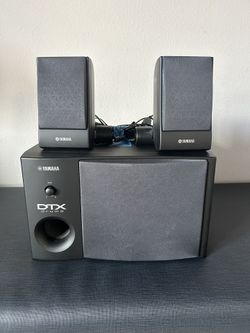 Yamaha MS40DR E Visit > Drum Monitor - Drums...