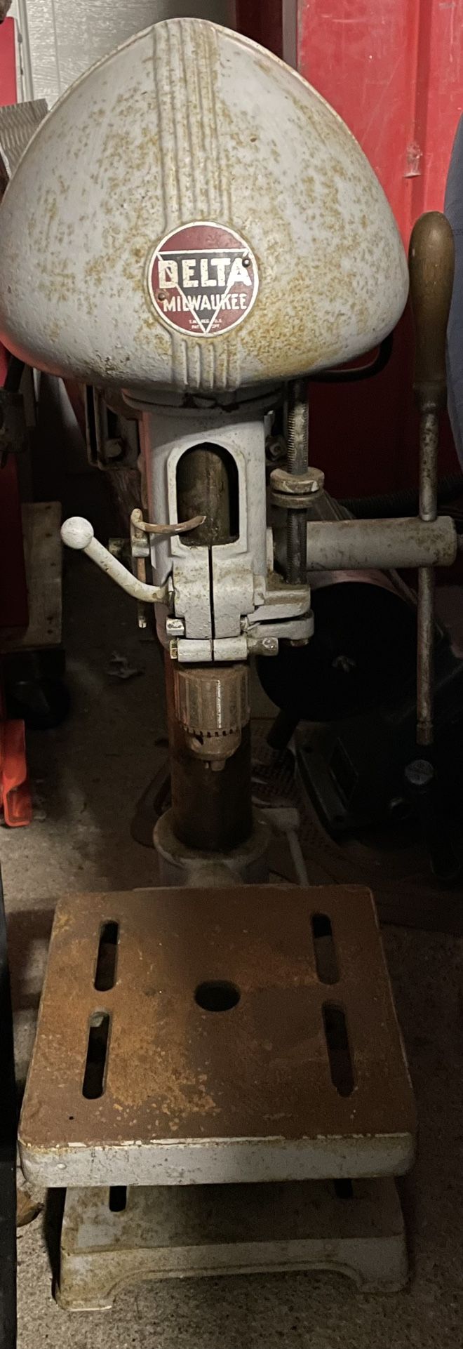 Delta Milwaukee DP220 Bench Drill Press