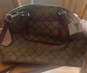 PEYTON SIGNATURE CORA DOMED SATCHEL