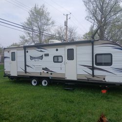 Mobile Home/Camper For Sale