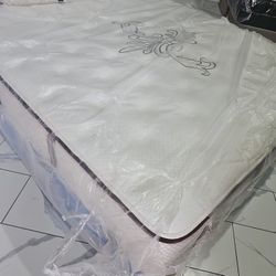 King Sizes Mattress And Box Spring 