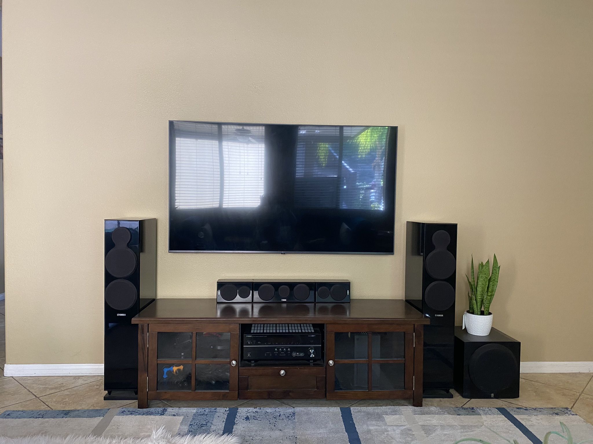 Yamaha 5.1 Channel Receiver,  Speakers & Subwoofer