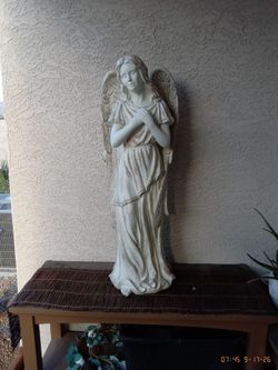 Large Praying Angel Garden Statue