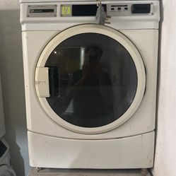 7 Washing Machines 2 Dryers Wholesale 