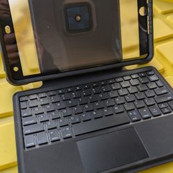 iPad OtterBox Keyboard Folio Case