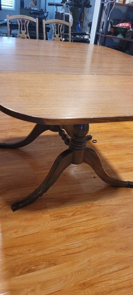 Antique drop leaf table