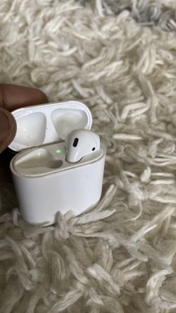 AirPods