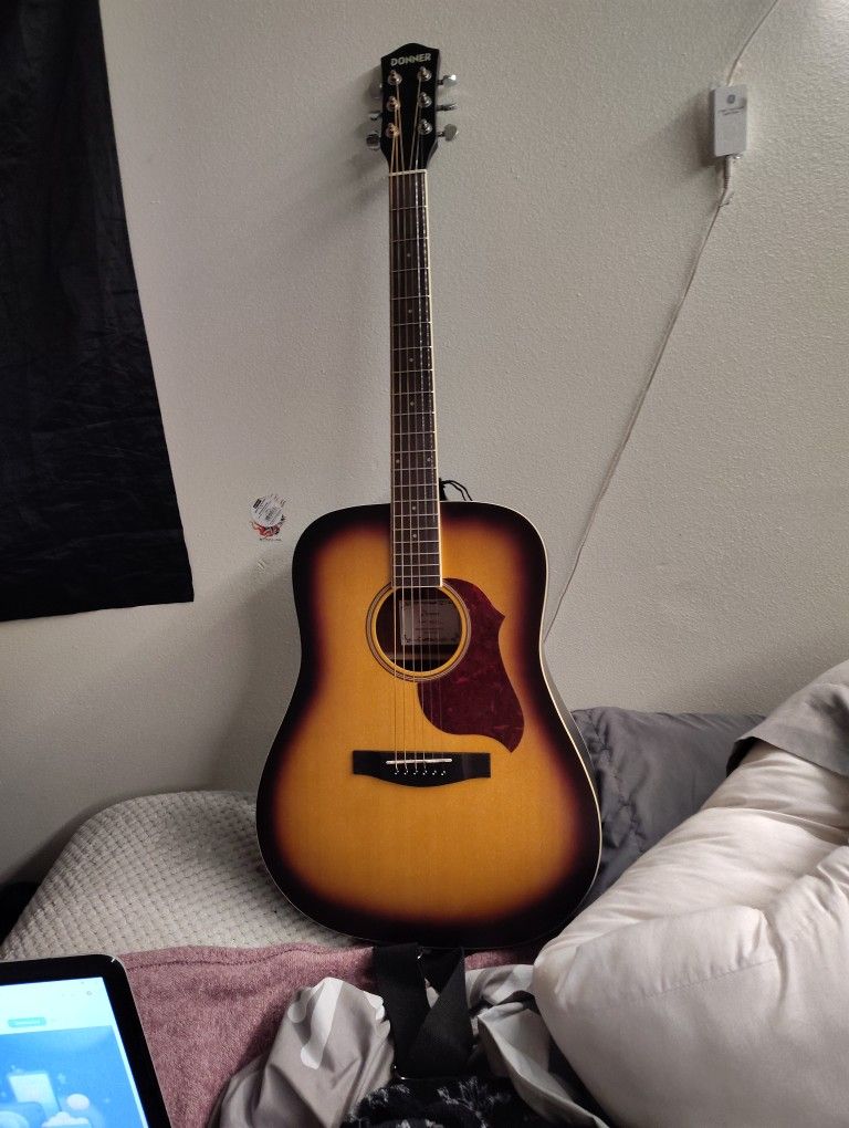 Donner Acoustic Guitar