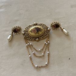 Vintage Brooch And Earrings 