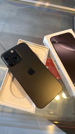 iPhone 16 Pro Max 256gb unlocked like new, battery %100